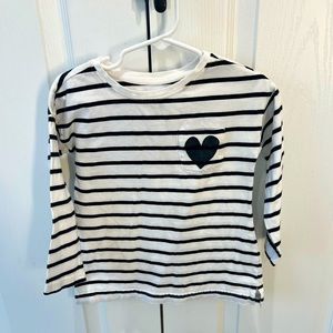 Black and White Striped Primary legging tee, size 3.
